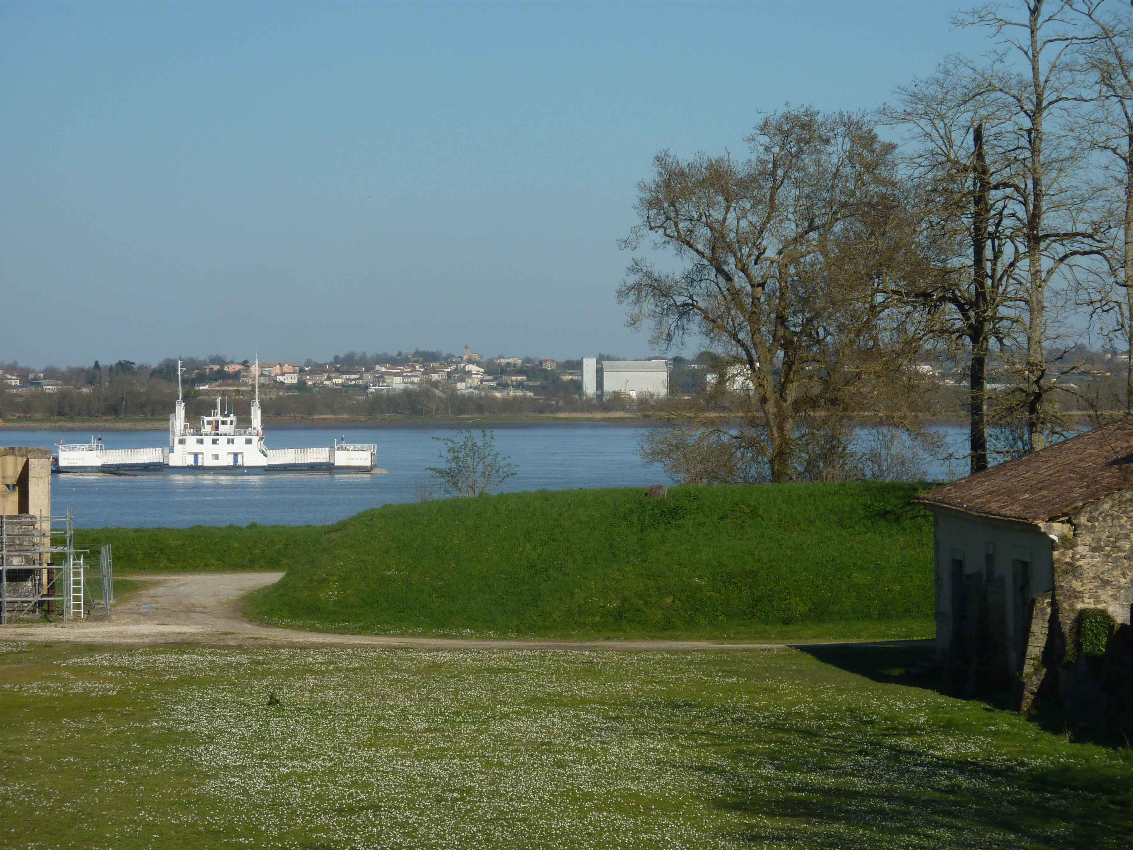 Photos de Ferry Blaye Lamarque Estuaire De La Gironde