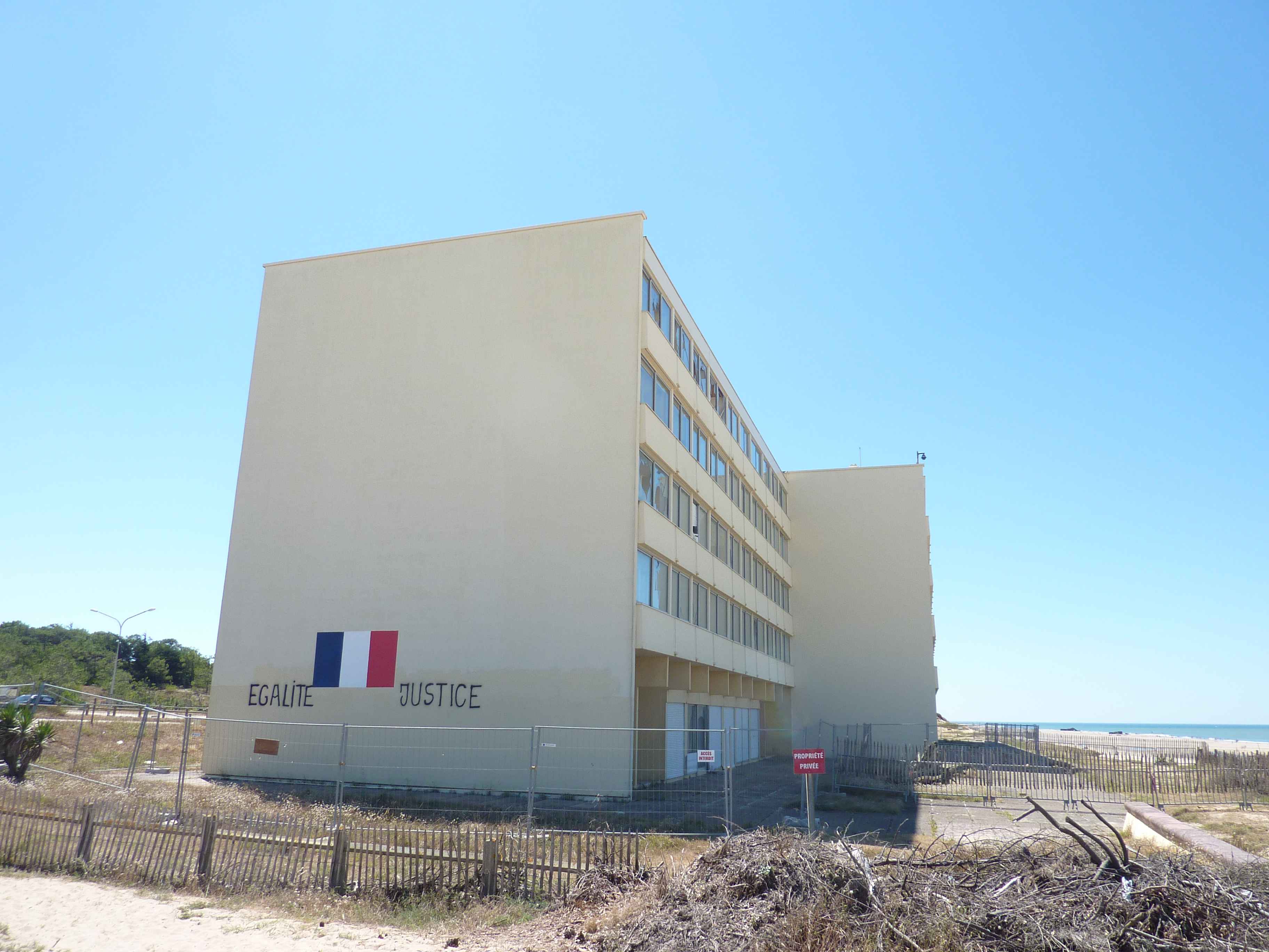 Photos de Immeuble A L Abandon De Soulac Sur Mer Le Signal