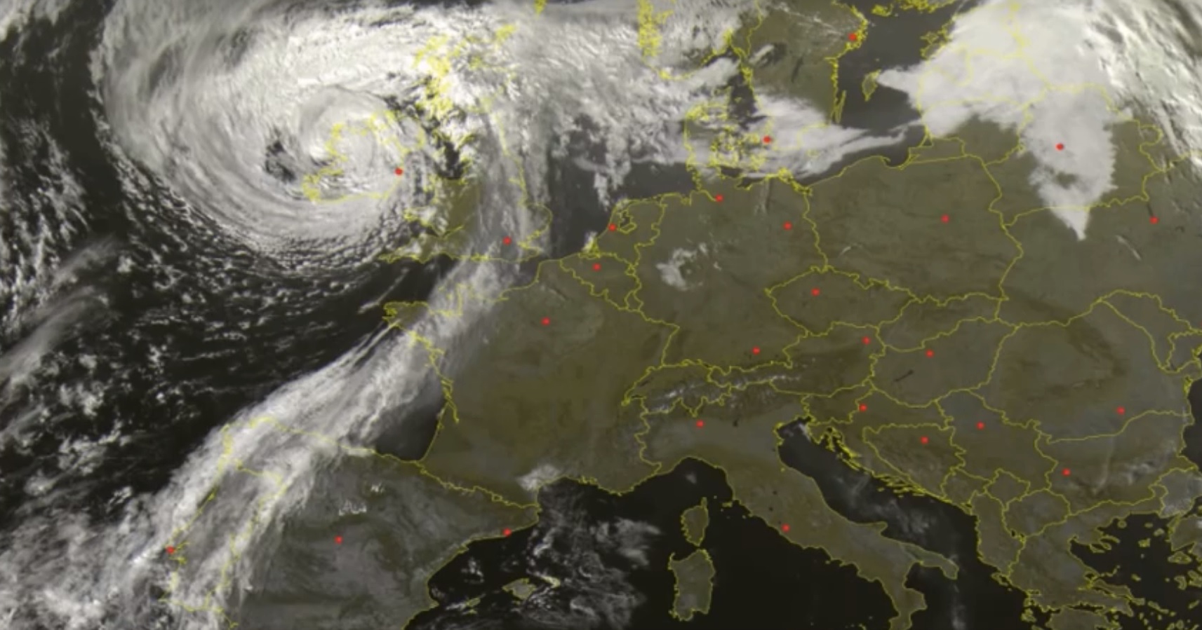Pourquoi le ciel est jaune le 16 Octobre 2017